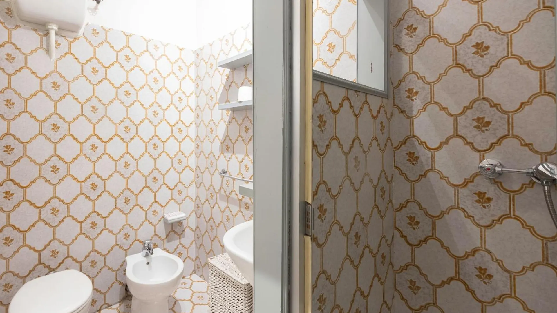 Apartment Santo Stefano, Bologna By Short Holidays
