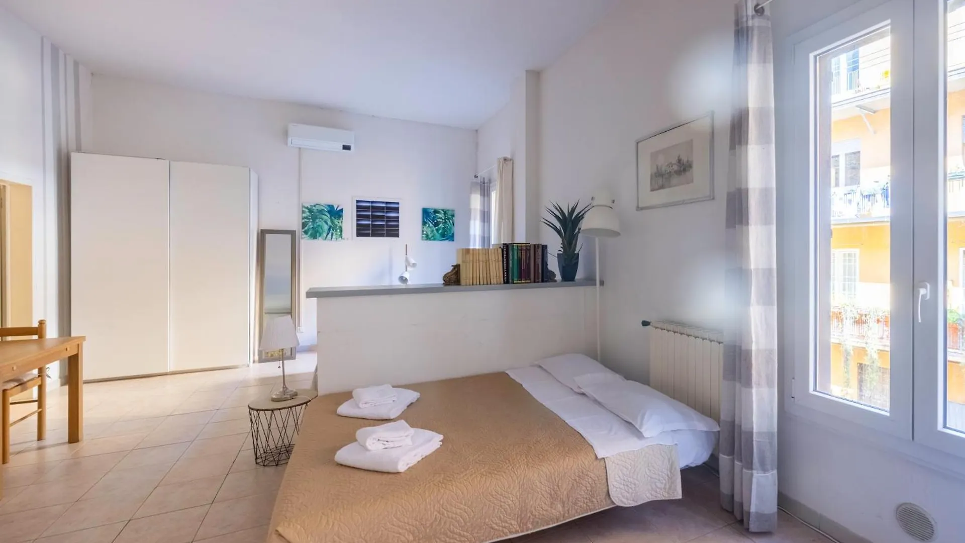 Santo Stefano, Bologna By Short Holidays Apartment